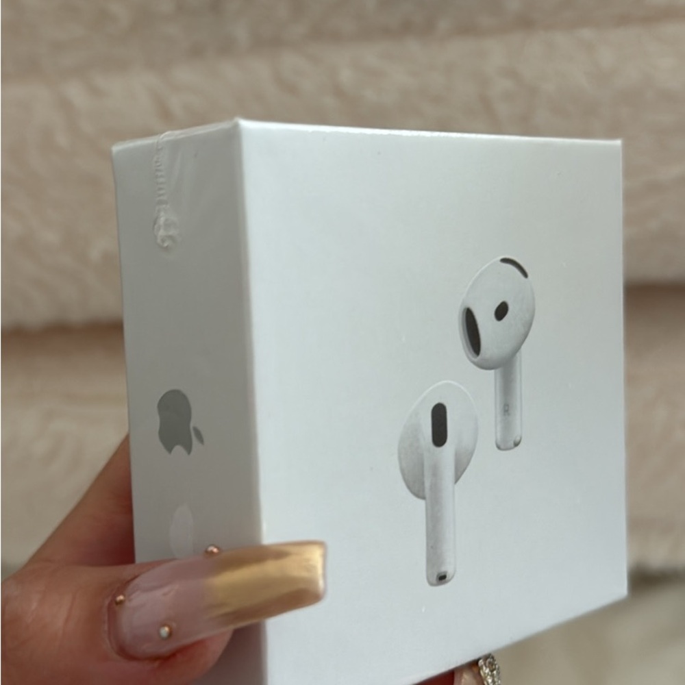 Apple AirPods Pro with Active Noise Cancellation